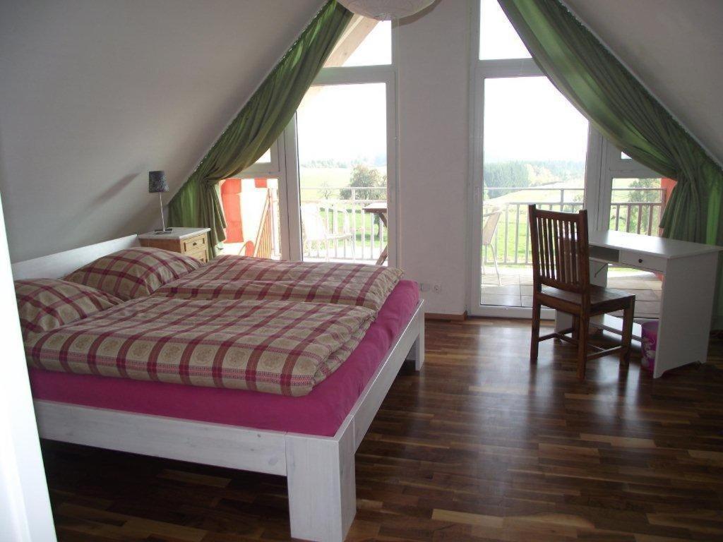 Wellnesshotel Schiesselhof Grafenhausen Room photo